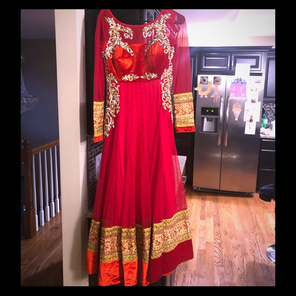 Anarkali suit